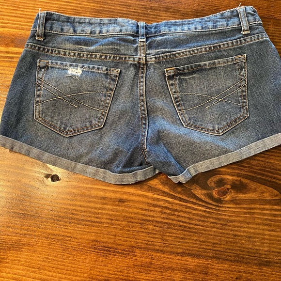 Aeropostale shorts - Picture 2 of 2